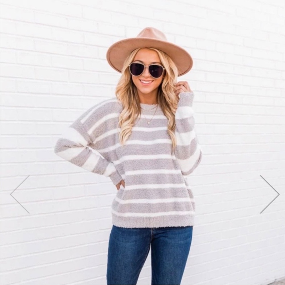 Pink Lily Follow My Direction Fuzzy Sweater Grey White Striped XS